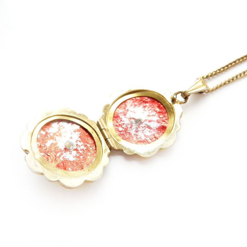 Vintage Rolled Gold Clover Leaf Locket & Chain
