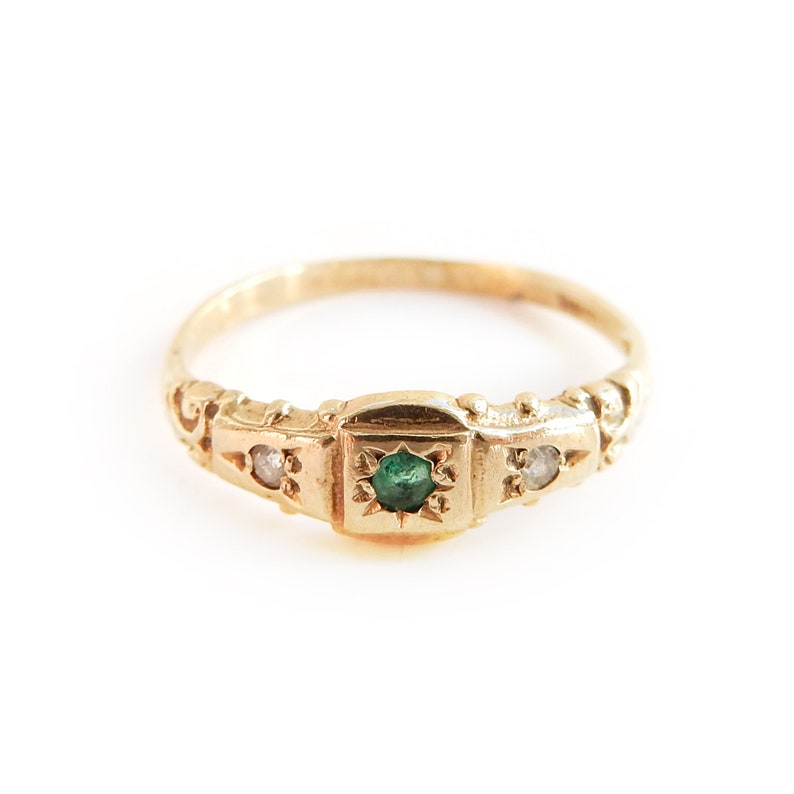 Victorian 9ct Gold Emerald & Diamond Gypsy Ring Size 5