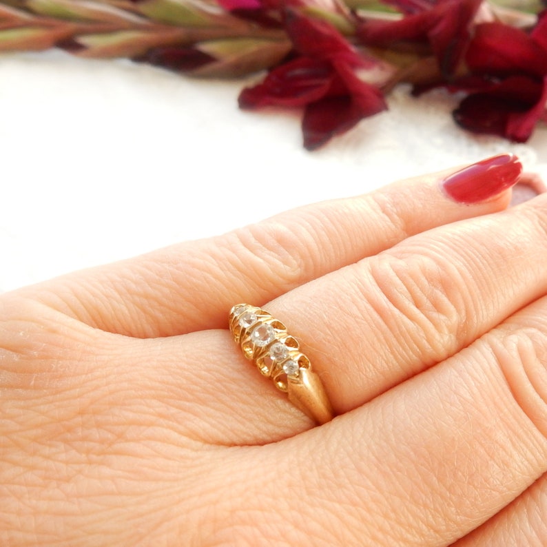 Antique 1920s 18ct Gold Diamond Ring US Size 7 UK P