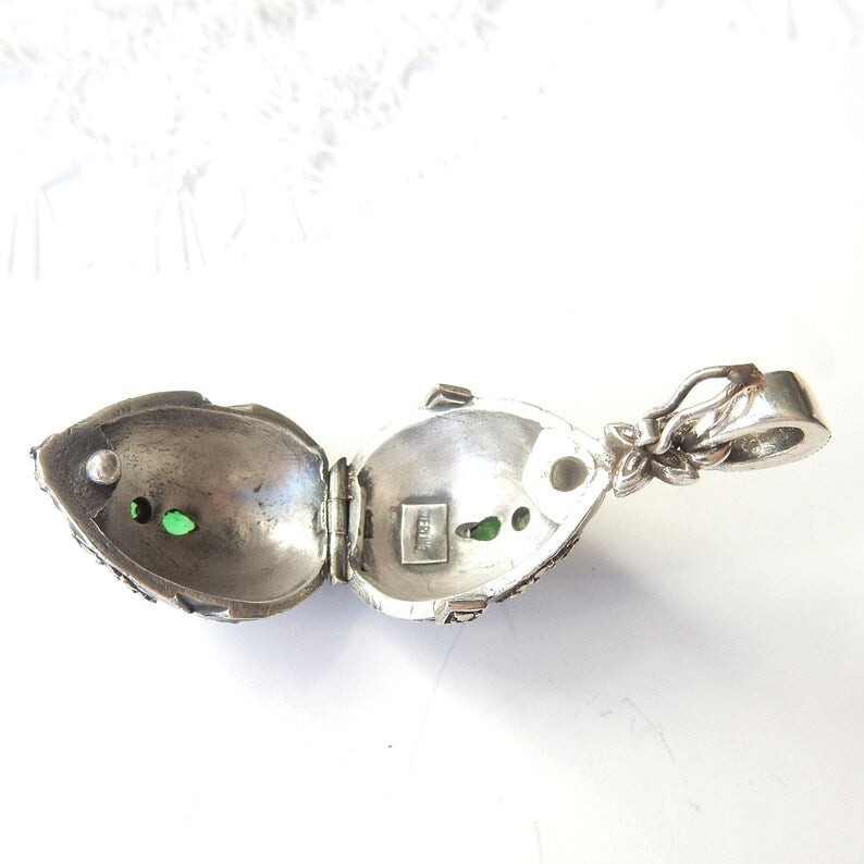 Vintage Sterling Silver Emerald Green Enamel Egg Locket Pendant