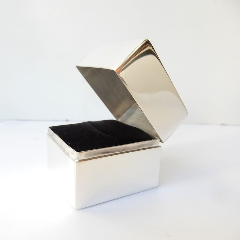 Luxury Sterling Silver Engagement Ring Presentation Gift Box