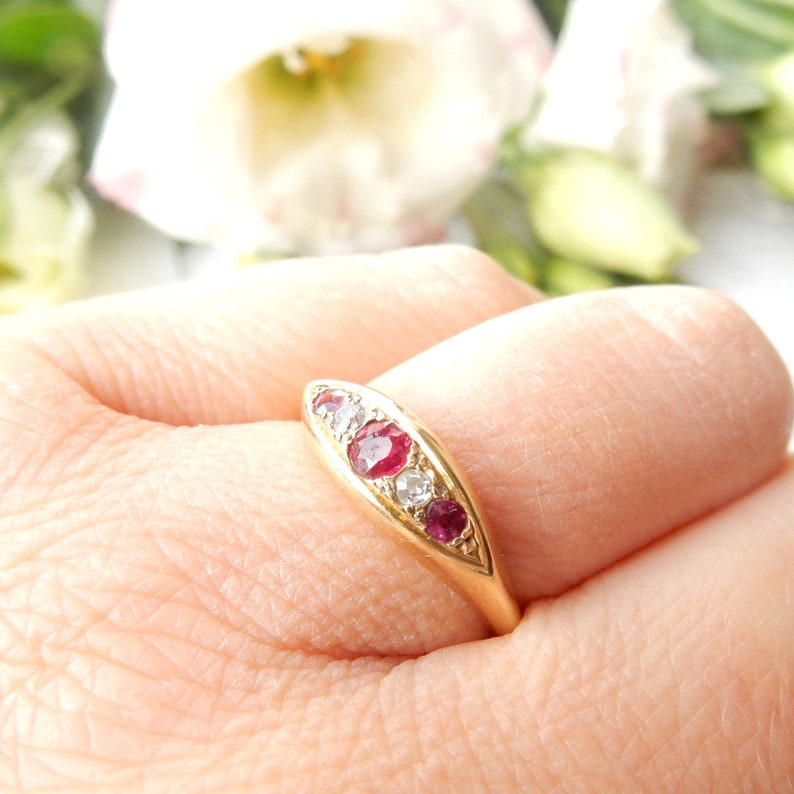 Antique 18ct Gold Ruby & Diamond Ring US Size 7.5 UK P 1/2