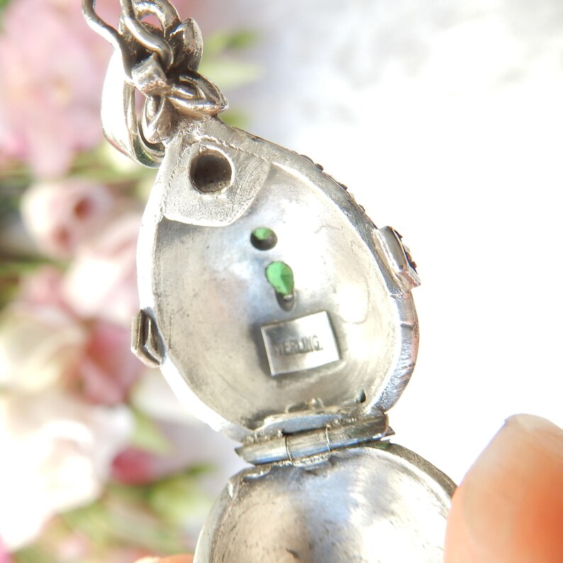 Vintage Sterling Silver Emerald Green Enamel Egg Locket Pendant
