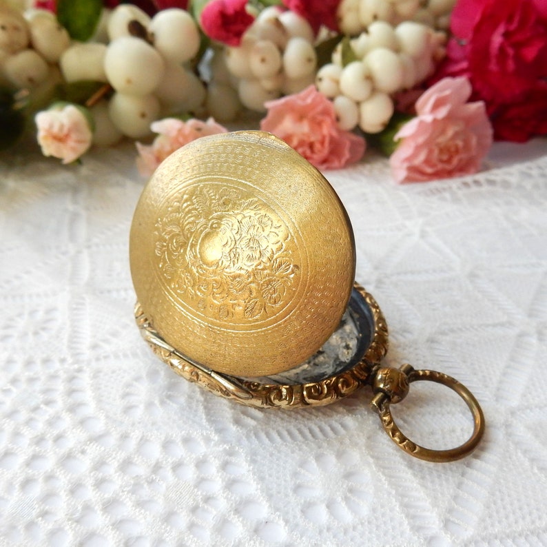 Victorian Rolled Gold Hand Chased Fob Locket