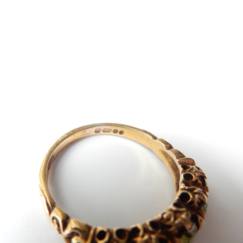 Antique 9ct Gold Peridot Five Stone Ring US Size 6 3/4