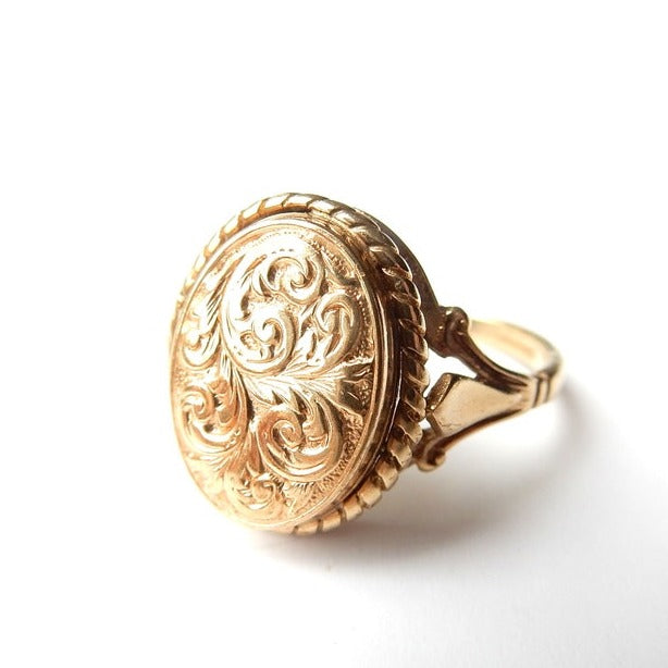 Vintage 9ct Gold Poison Ring US Size 5 3/4
