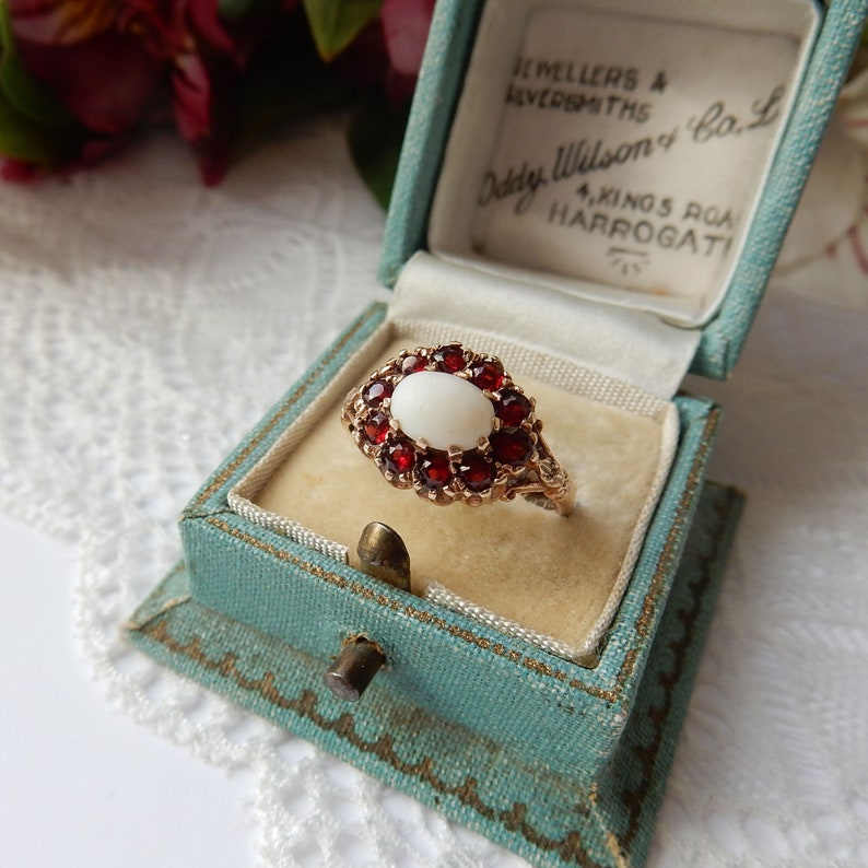 Antique 9ct Gold Opal & Garnet Ring US SIZE 7.5 UK P 1/2