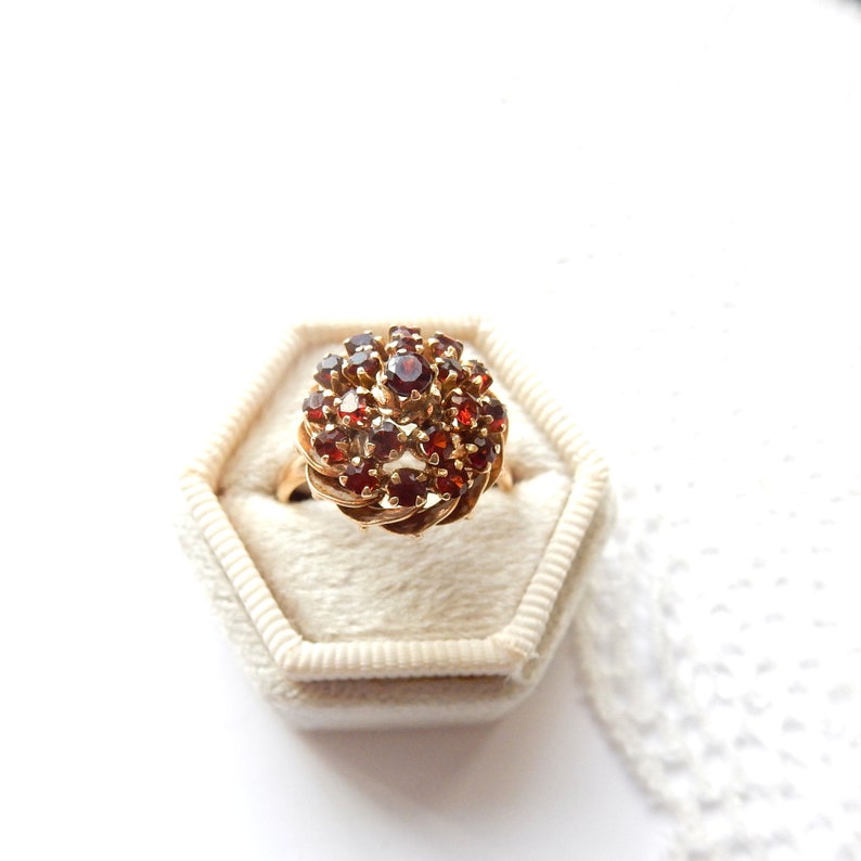 Vintage 14ct Gold Garnet Cocktail Ring US Size 7.5 UK Q