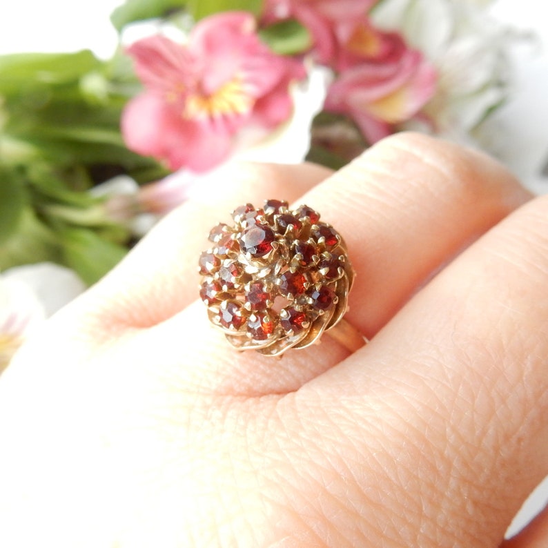 Vintage 14ct Gold Garnet Cocktail Ring US Size 7.5 UK Q