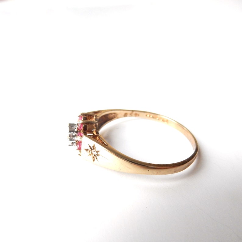 Vintage 9ct Gold Ruby & Diamond Celestial Ring US Size 8 3/4 UK S 1/2
