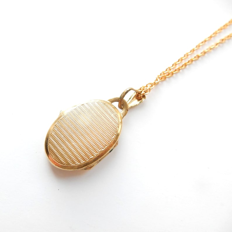 Vintage Rolled Gold Sunburst Locket Necklace