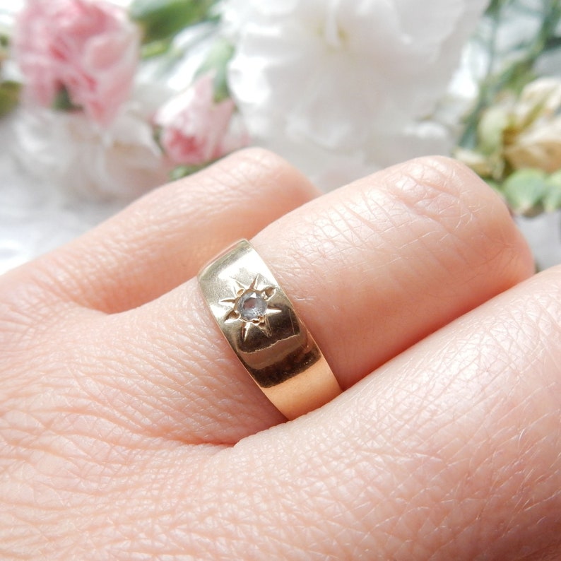 Vintage 9ct Gold CZ Star Gypsy Band US Size 7 3/4 UK Q