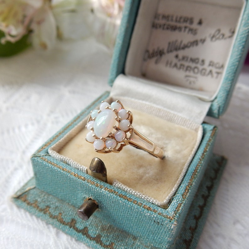 Vintage 9ct Gold Opal Flower Ring US Size 5 3/4 UK M
