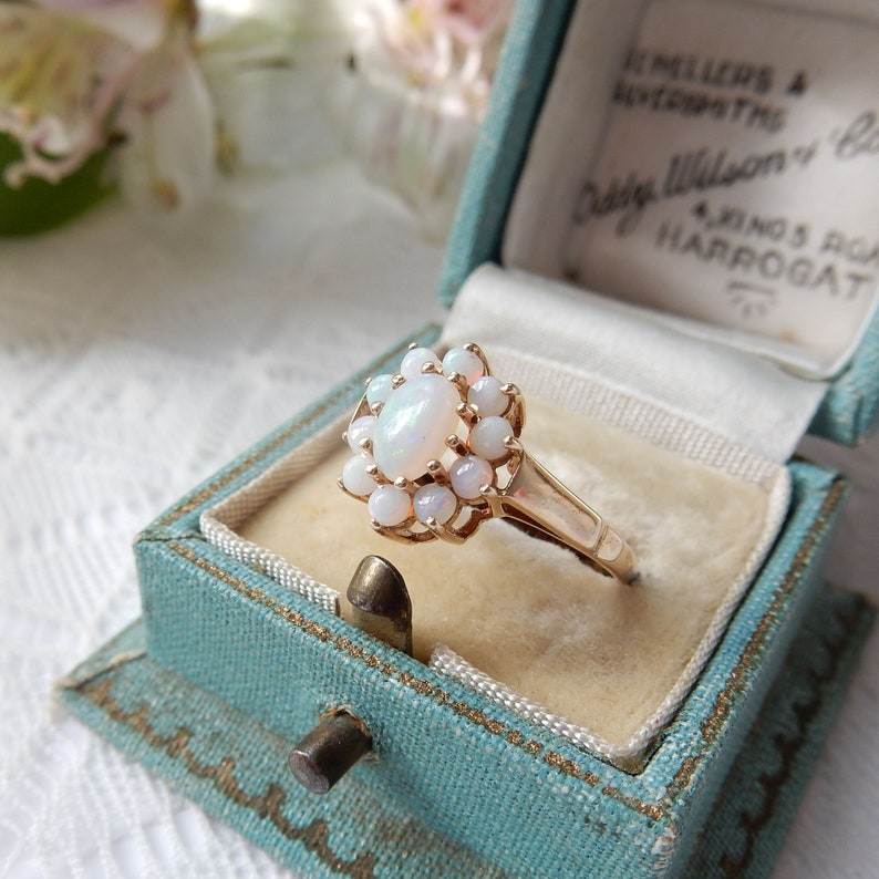 Vintage 9ct Gold Opal Flower Ring US Size 5 3/4 UK M