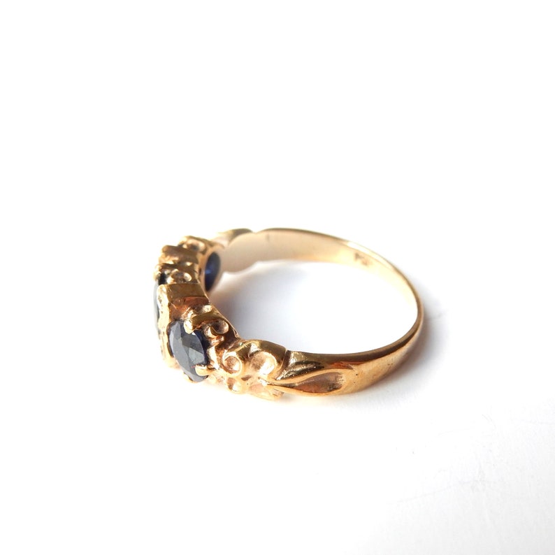 Vintage 10ct Gold Sapphire & Diamond Ring US Size 4.5 UK K