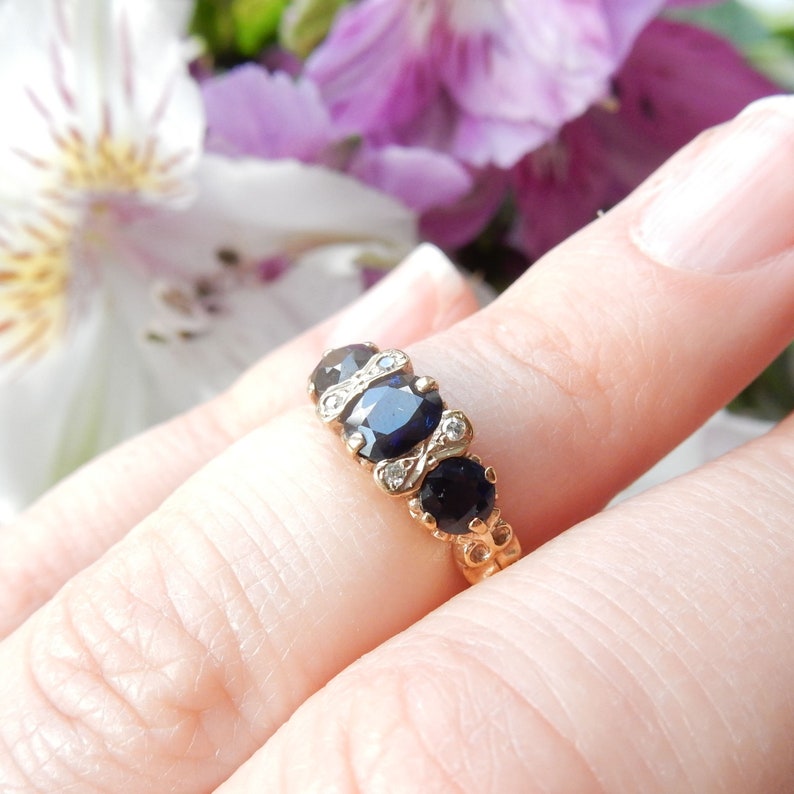 Vintage 10ct Gold Sapphire & Diamond Ring US Size 4.5 UK K