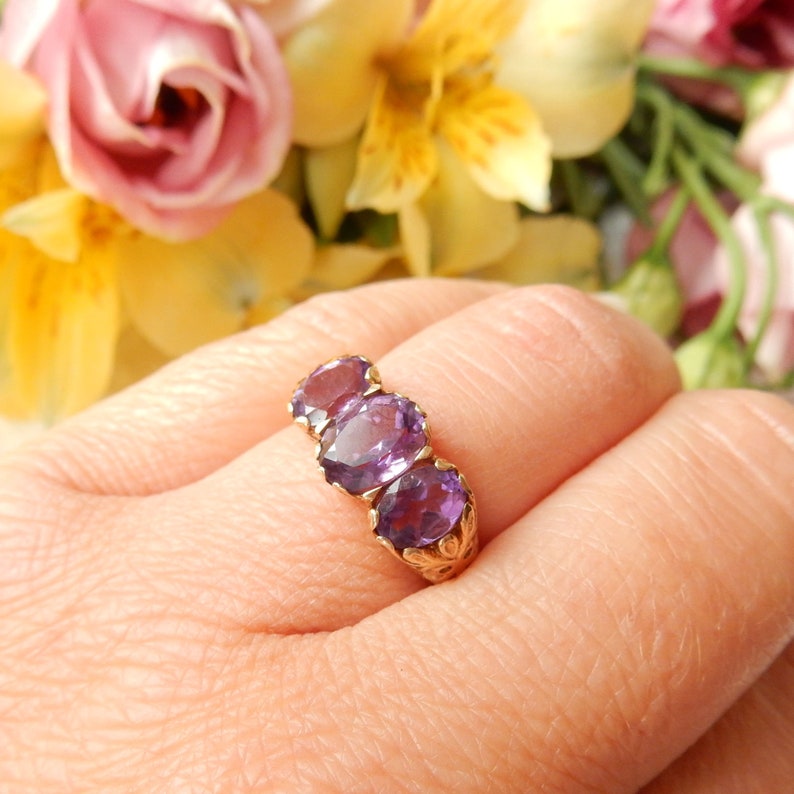 Vintage 9ct Gold Amethyst Three Stone Ring US Size 5.5 UK L 1/2