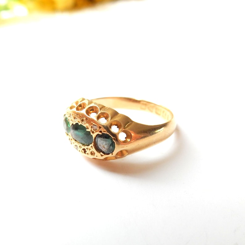 Edwardian 18ct Gold Emerald & Diamond Ring US Size 6 1/4 UK N