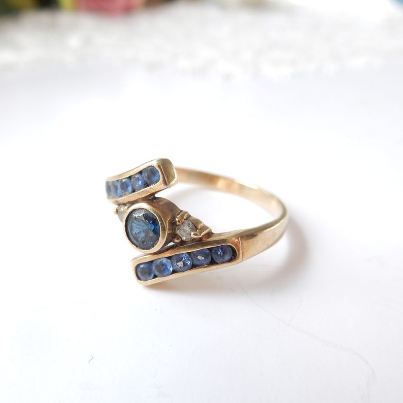 Vintage 9ct Gold Sapphire & Diamond Ring US Size 7.5 UK Q