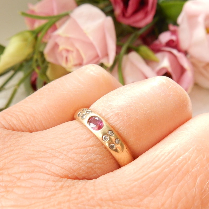 Vintage 9ct Gold Ruby & Diamond Ring July Birthstone US Size 6 1/4 UK N