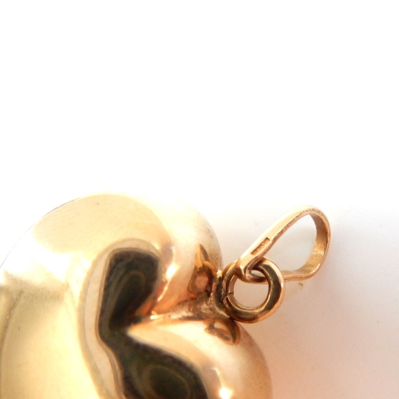 Vintage 9ct Gold Puffy Heart Pendant