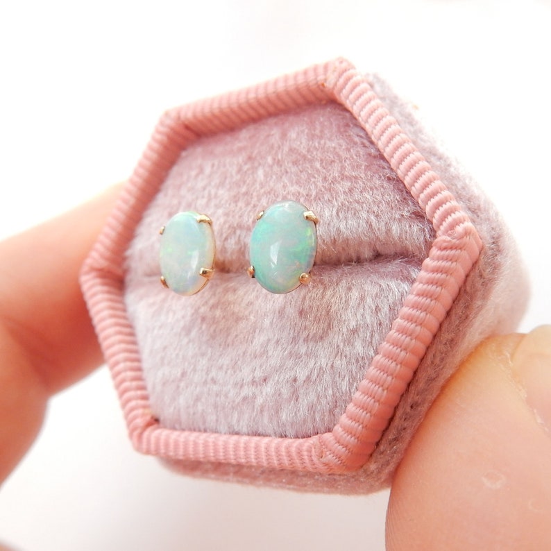 Vintage 9ct Gold Opal Stud Earrings