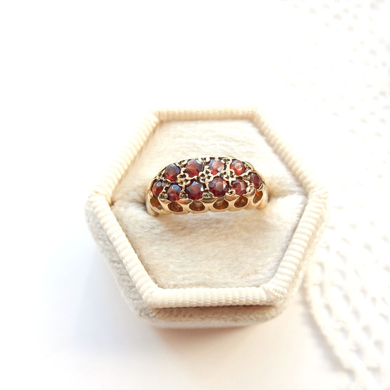 Antique 9ct Gold Garnet Ring US Size 4 1/4 UK J
