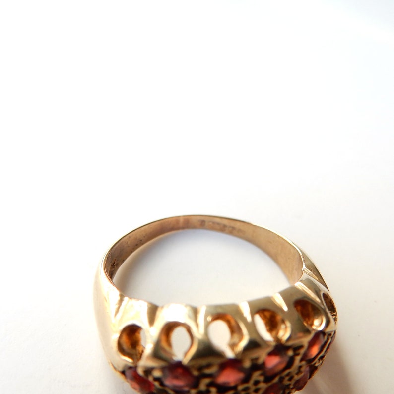 Antique 9ct Gold Garnet Ring US Size 4 1/4 UK J