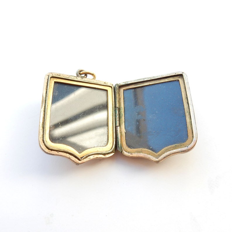 Antique Rolled Gold Carnelian & Bloodstone Shield Locket