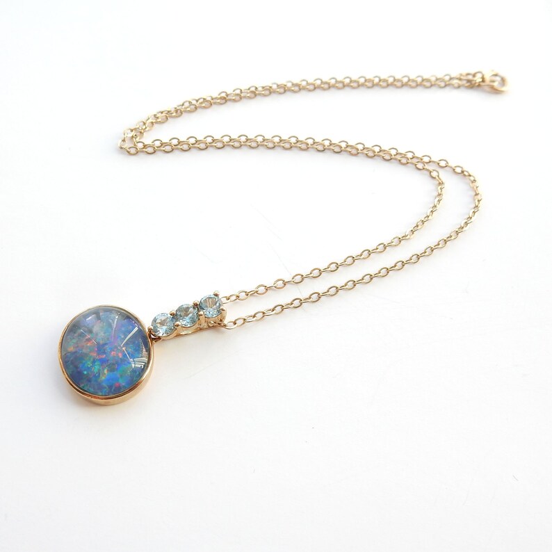 Vintage 9ct Gold Opal Doublet & Topaz Necklace