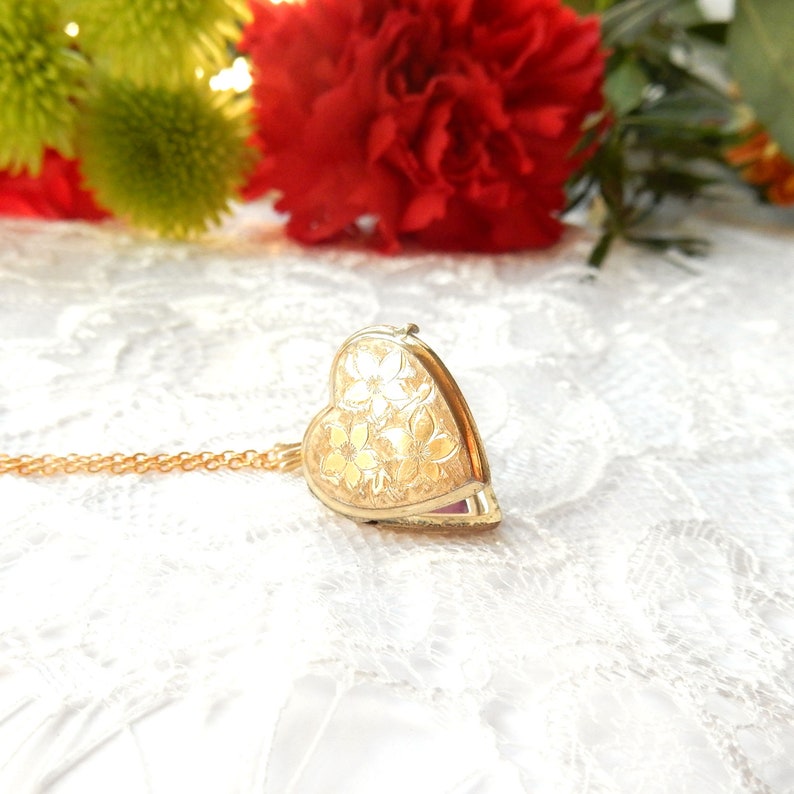 Vintage Rolled Gold Heart Locket & Chain