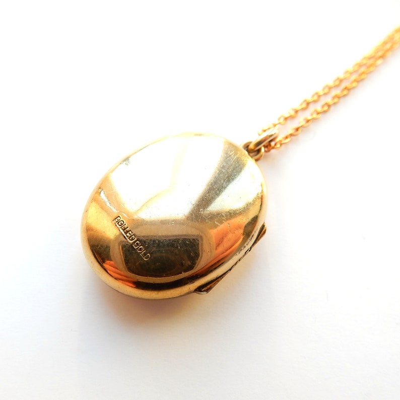 Vintage Rolled Gold Locket & Chain