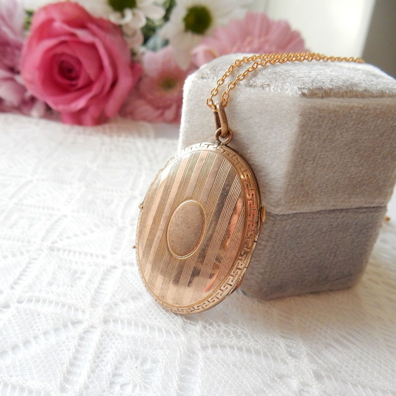 Vintage Rolled Gold Locket & Chain