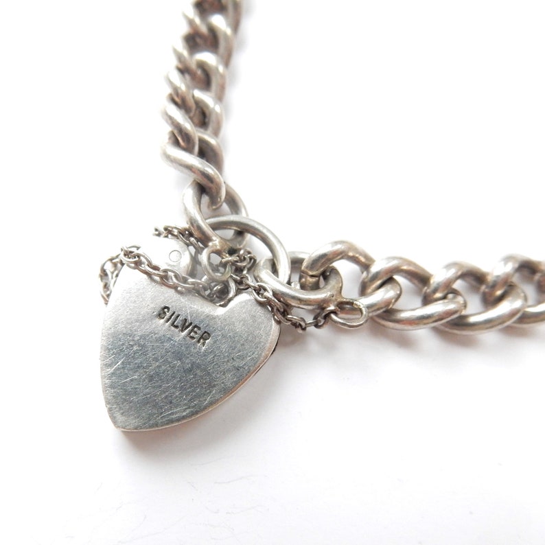 Vintage Sterling Silver Curb Link Bracelet Padlock Heart Catch (18.4grams)