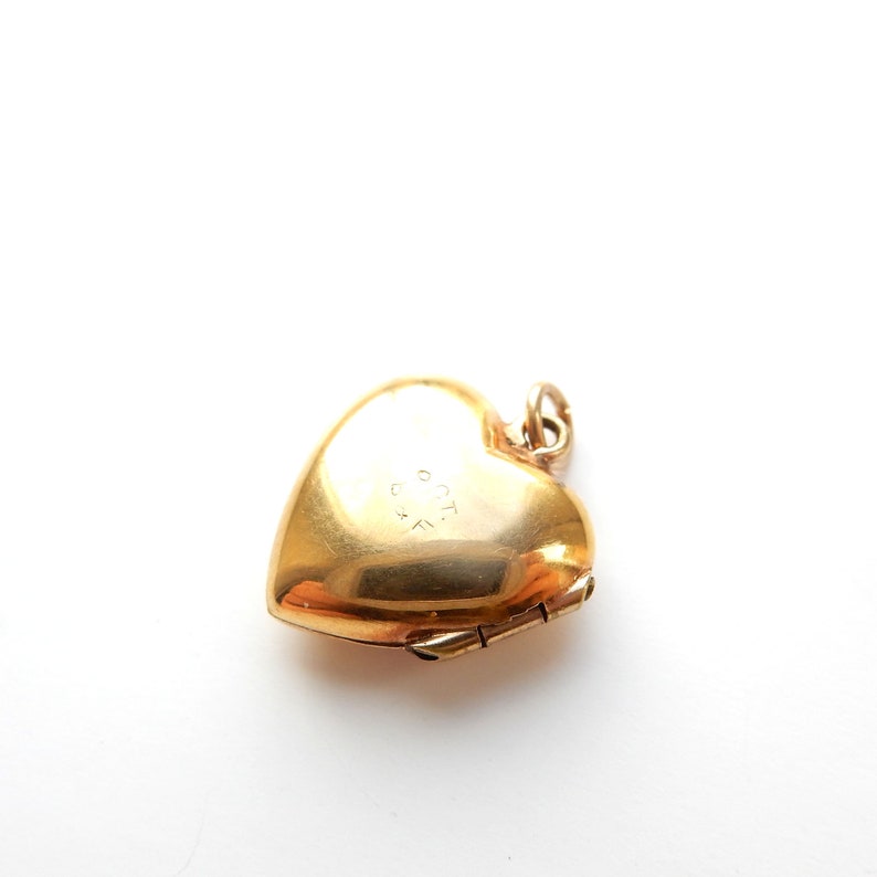 Vintage 9ct Gold Back & Front Sunburst Heart Locket