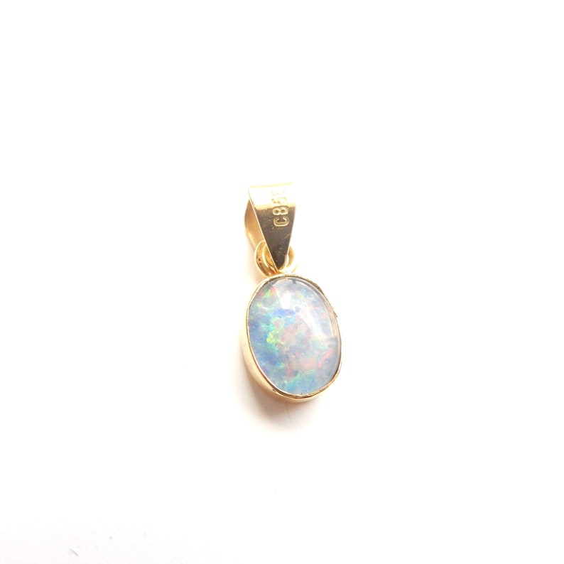 Vintage 14ct Gold Black Opal Pendant Charm (0.7grams)