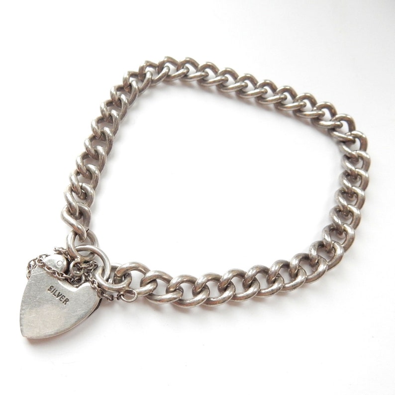 Vintage Sterling Silver Curb Link Bracelet Padlock Heart Catch (18.4grams)