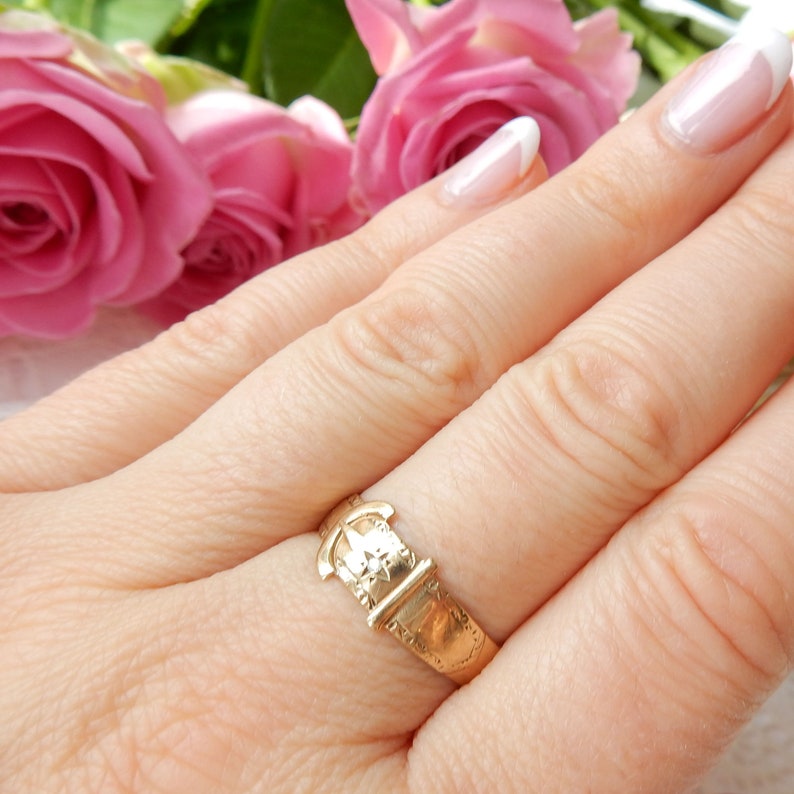 Vintage 9ct Gold Diamond Buckle Ring US Size 10 UK V