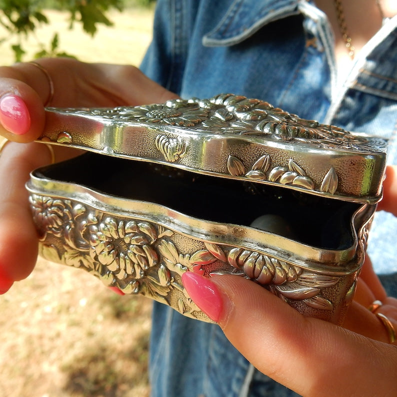 Antique Silverplated Repousee Multi Ring Jewellery Keepsake Box