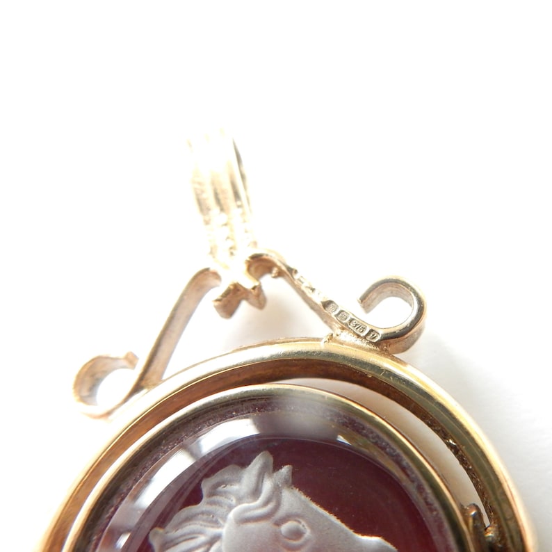 Vintage 9ct Gold Carnelian Horse Intaglio Pendant Fob
