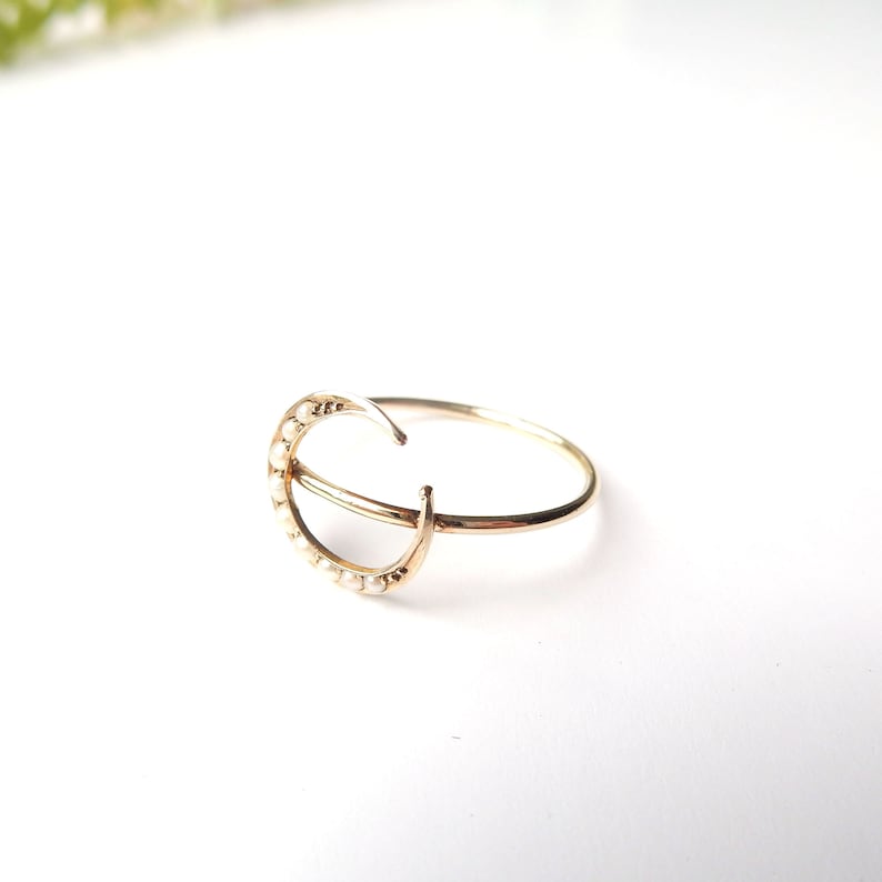 Dainty Edwardian 9ct Gold Seed Pearl Moon Ring