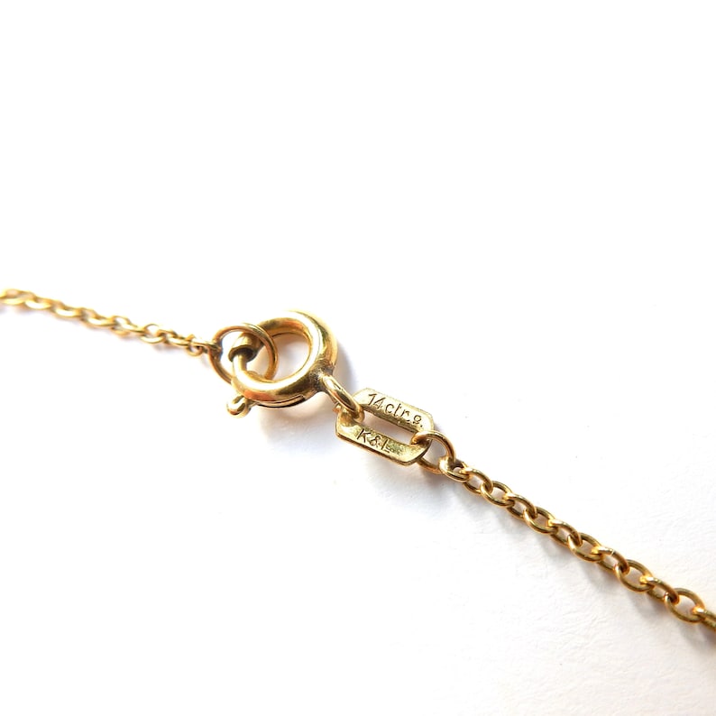 Vintage 14ct Rolled Gold Shell Locket with Chain K&L