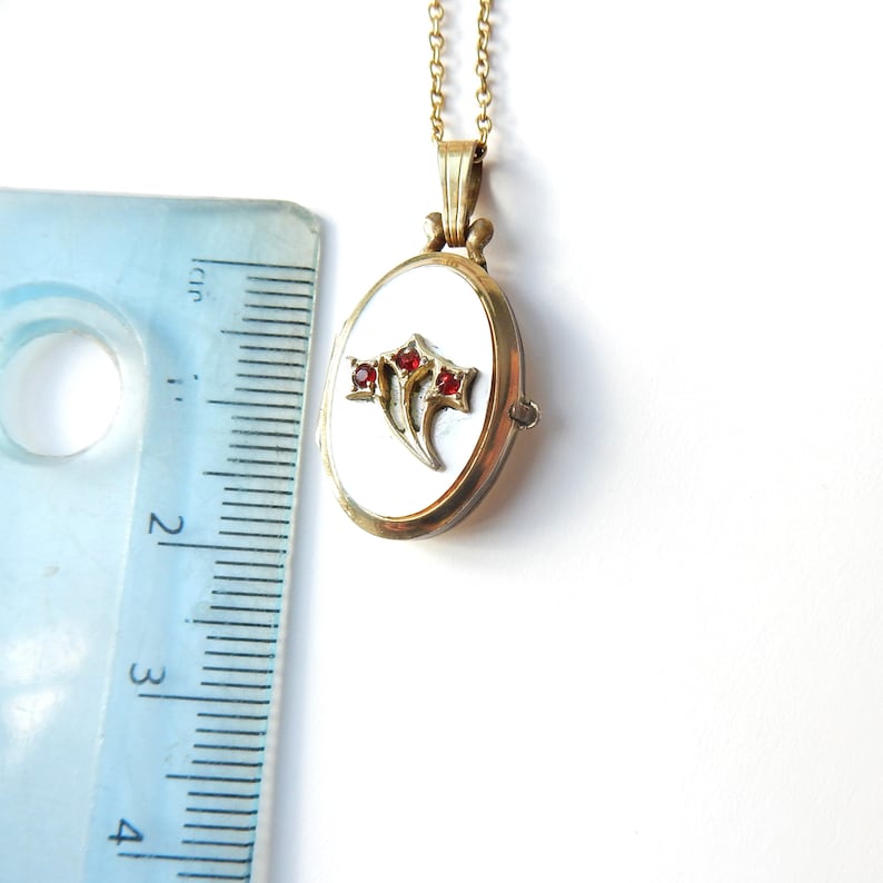 Vintage 14ct Rolled Gold Shell Locket with Chain K&L