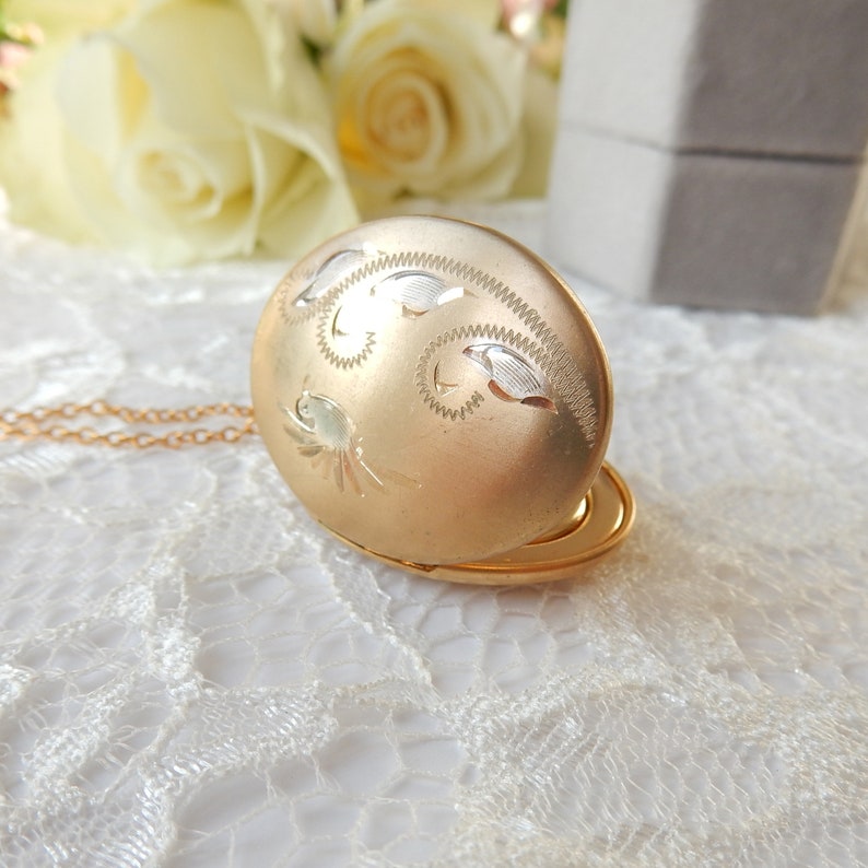 Vintage 14ct Gold Filled Etched Bird Locket