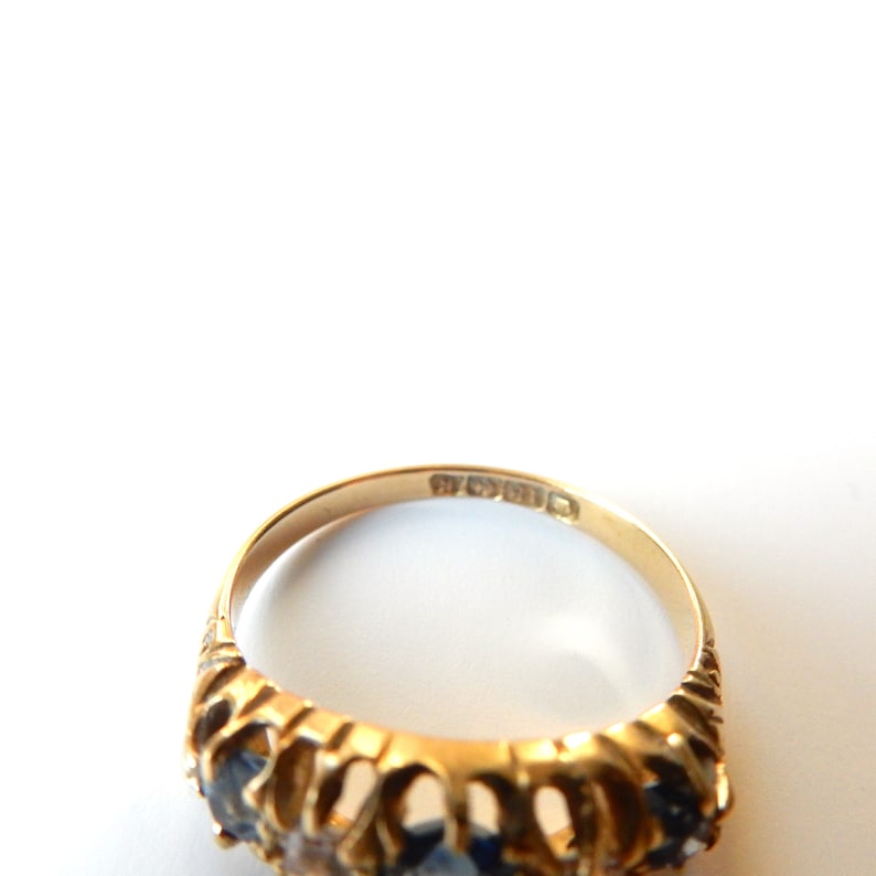 Antique 18ct Gold Sapphire & Diamond Boat Ring