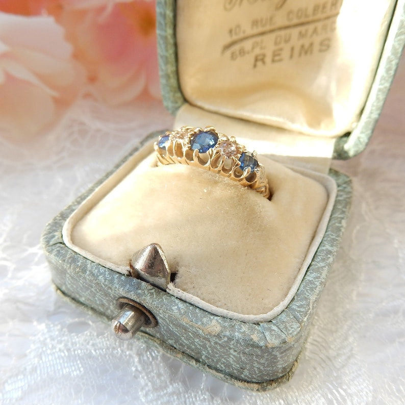 Antique 18ct Gold Sapphire & Diamond Boat Ring