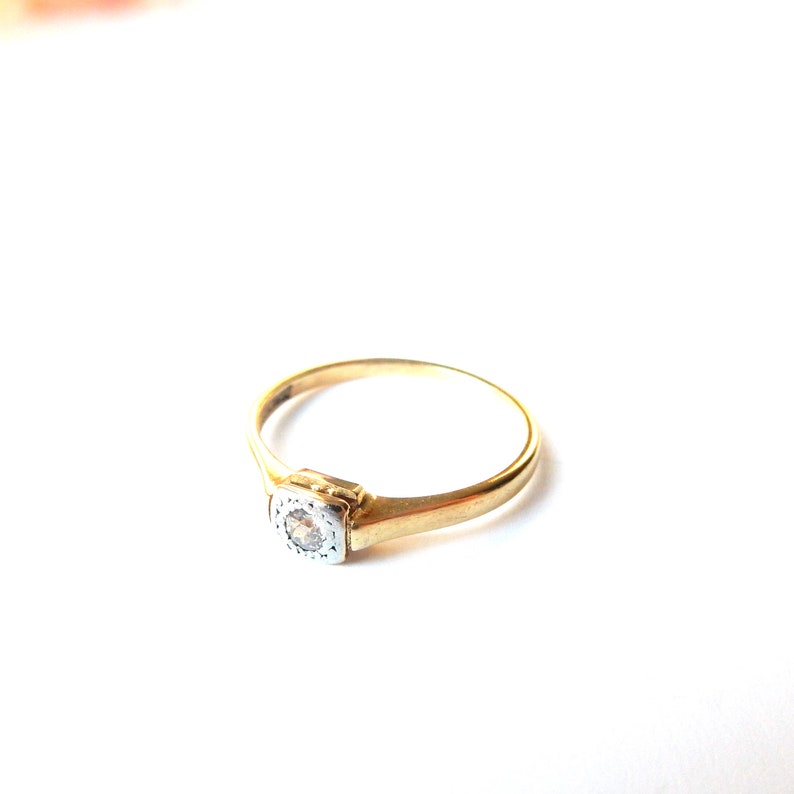Antique 18ct Gold Diamond Band