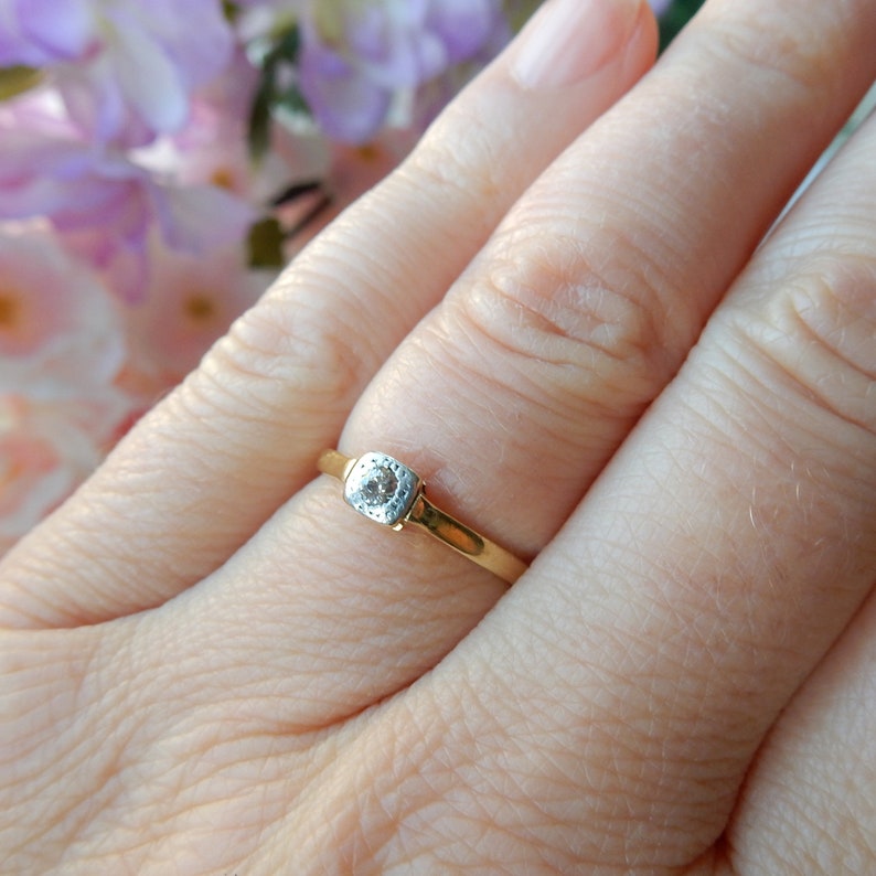 Antique 18ct Gold Diamond Band