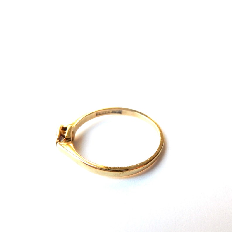 Antique 18ct Gold Diamond Band