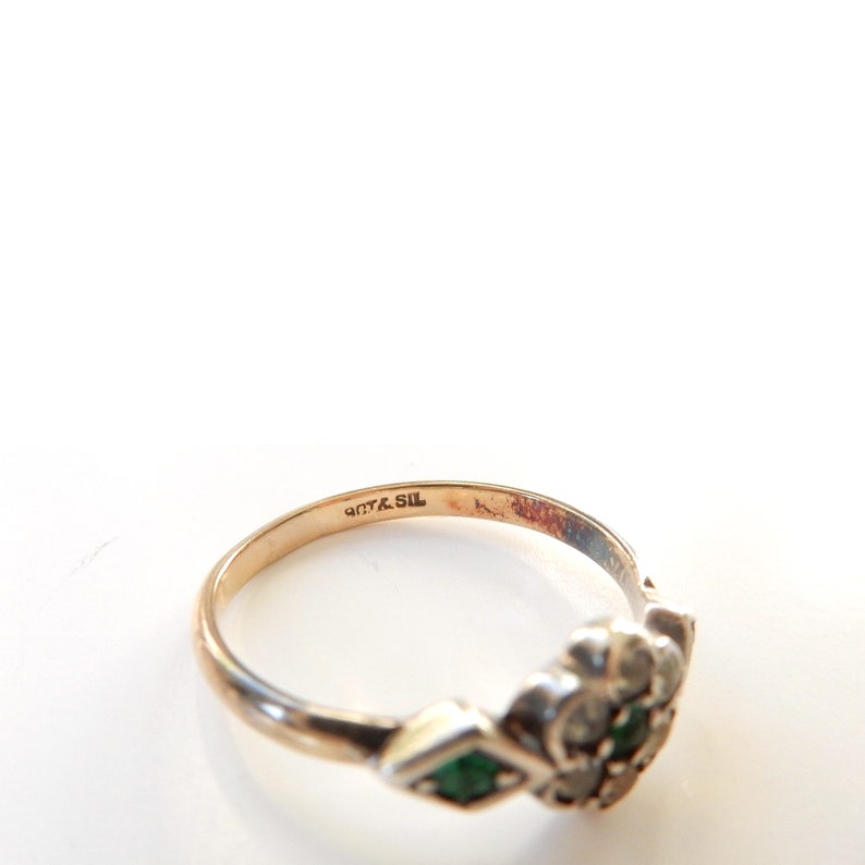 Art Deco 9ct Gold & Silver Emerald Paste Ring